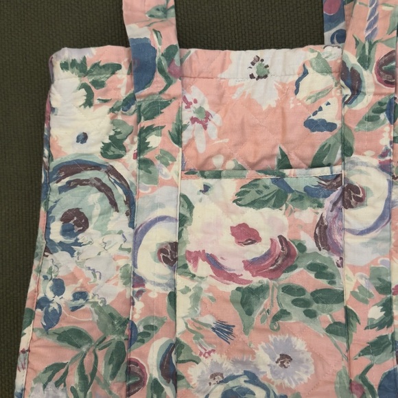 Vintage Quilted Floral Tote Bag - Picture 6 of 16